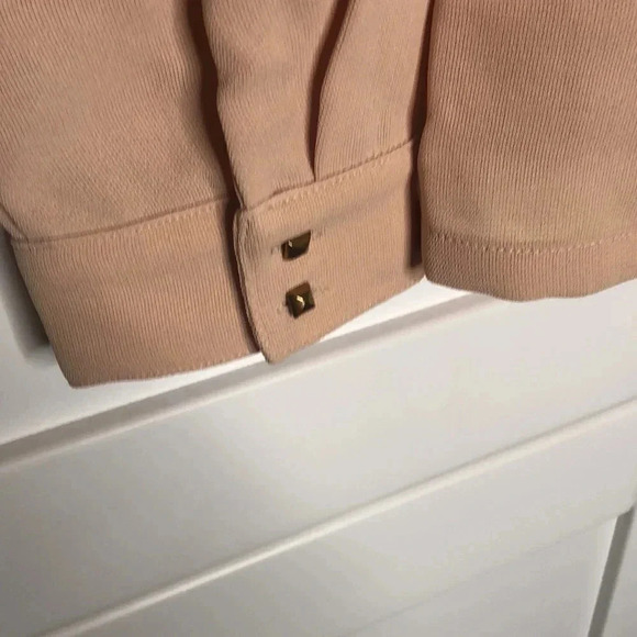 COLOR BLOCK Tab Pocket Blouse - Picture 3 of 8